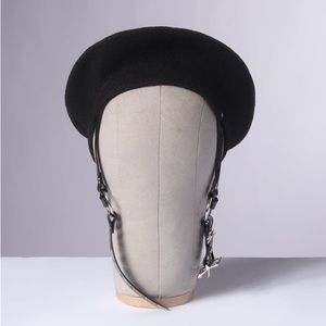 Apatico Black Harness Beret